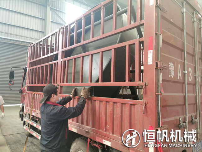 “比翼雙飛”恒帆機(jī)械有機(jī)肥圓盤造粒機(jī)設(shè)備發(fā)往大連與山西(圖2) 山西圓盤造粒機(jī)